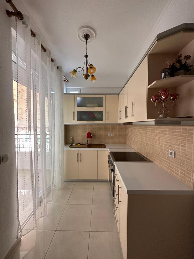 Velis Apartment Sarandë Eksteriør billede